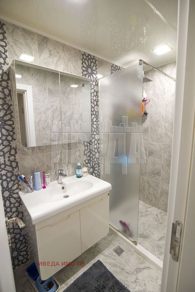 Продава  Етаж от къща град Варна , Централна поща , 130 кв.м | 25140286 - изображение [14]