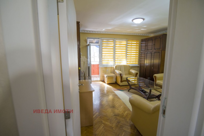 Продава  Етаж от къща град Варна , Централна поща , 130 кв.м | 25140286 - изображение [9]