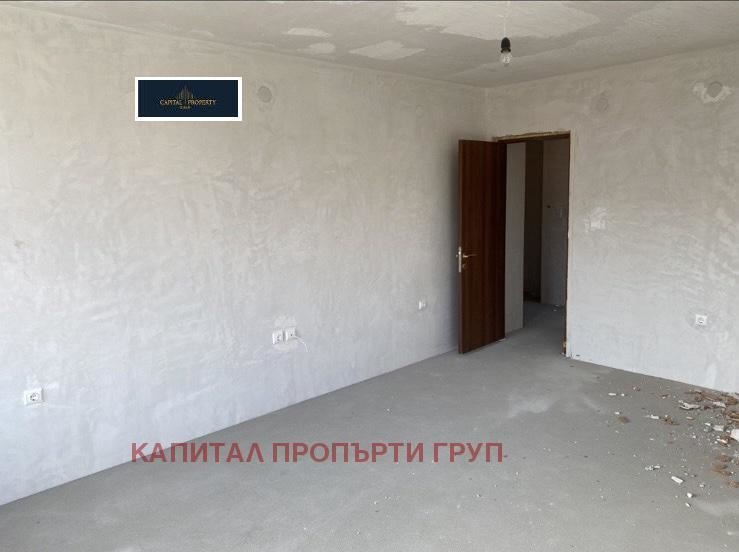 Продава КЪЩА, с. Кичево, област Варна, снимка 4 - Къщи - 47102740