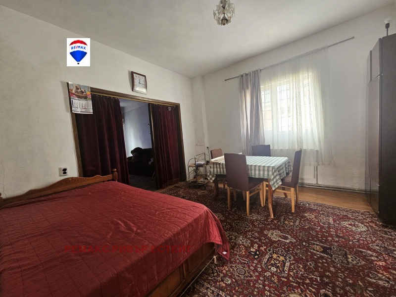 Продава КЪЩА, гр. Русе, Център, снимка 6 - Къщи - 49007103