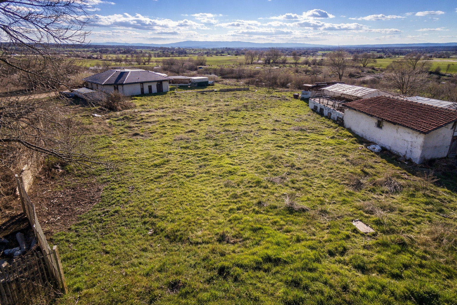 Продава ПАРЦЕЛ, с. Скутаре, област Пловдив