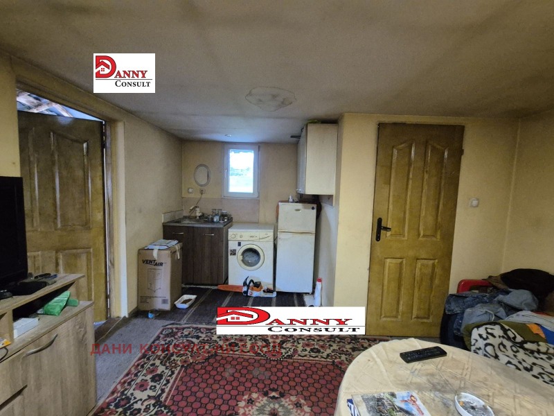 Продава КЪЩА в област Велико Търново, с. Мусина - 50 кв.м / 16 400 € » 32 075.61 лв., ДАНИ КОНСУЛТ-НИ ЕООД