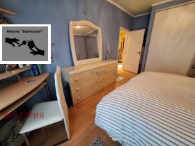 1 chambre Okrajna bolnitsa, Pazardjik 4