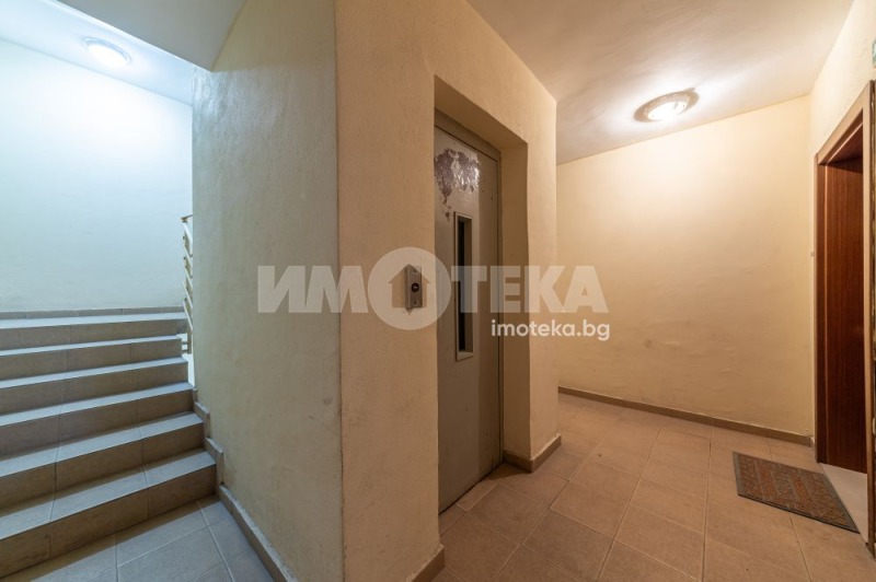 Продава 3-СТАЕН, гр. Варна, Бриз, снимка 16 - Апартаменти - 52464403