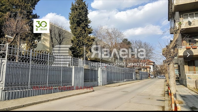 À vendre  3+ chambres Varna , VINS-Tcherven plochtad , 100 m² | 71676202