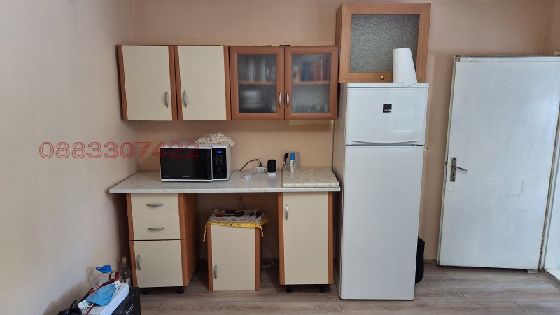 Продава КЪЩА, с. Владимирово, област Добрич, снимка 14 - Къщи - 52781526