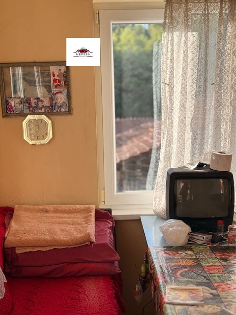 Eladó  Ház Pernik , Carkva , 60 négyzetméter | 78578534 - kép [2]