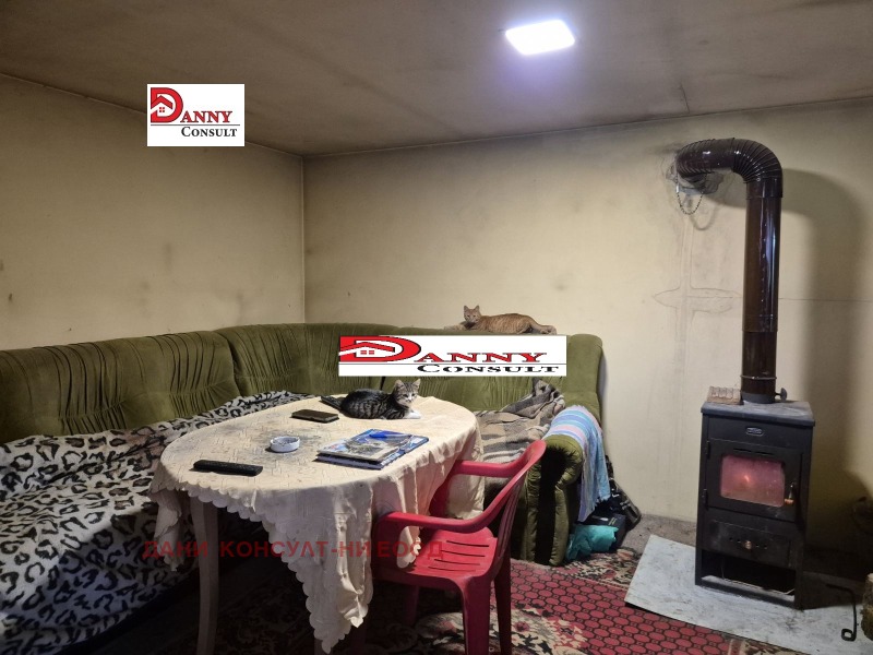 Продава КЪЩА, с. Мусина, област Велико Търново, снимка 4 - Къщи - 52836311