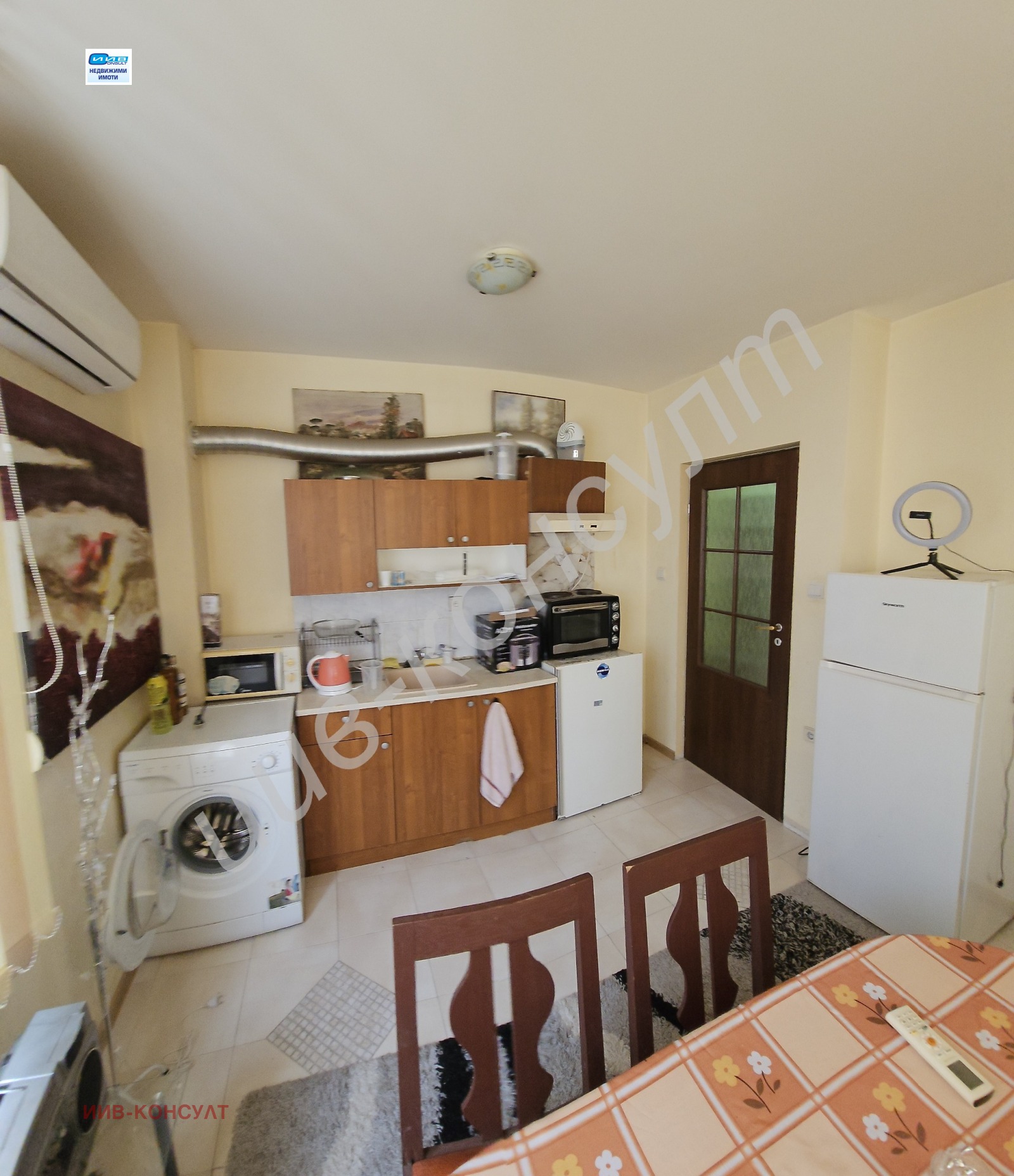 Продава 2-СТАЕН, гр. Велико Търново, Акация, снимка 2 - Апартаменти - 52750829