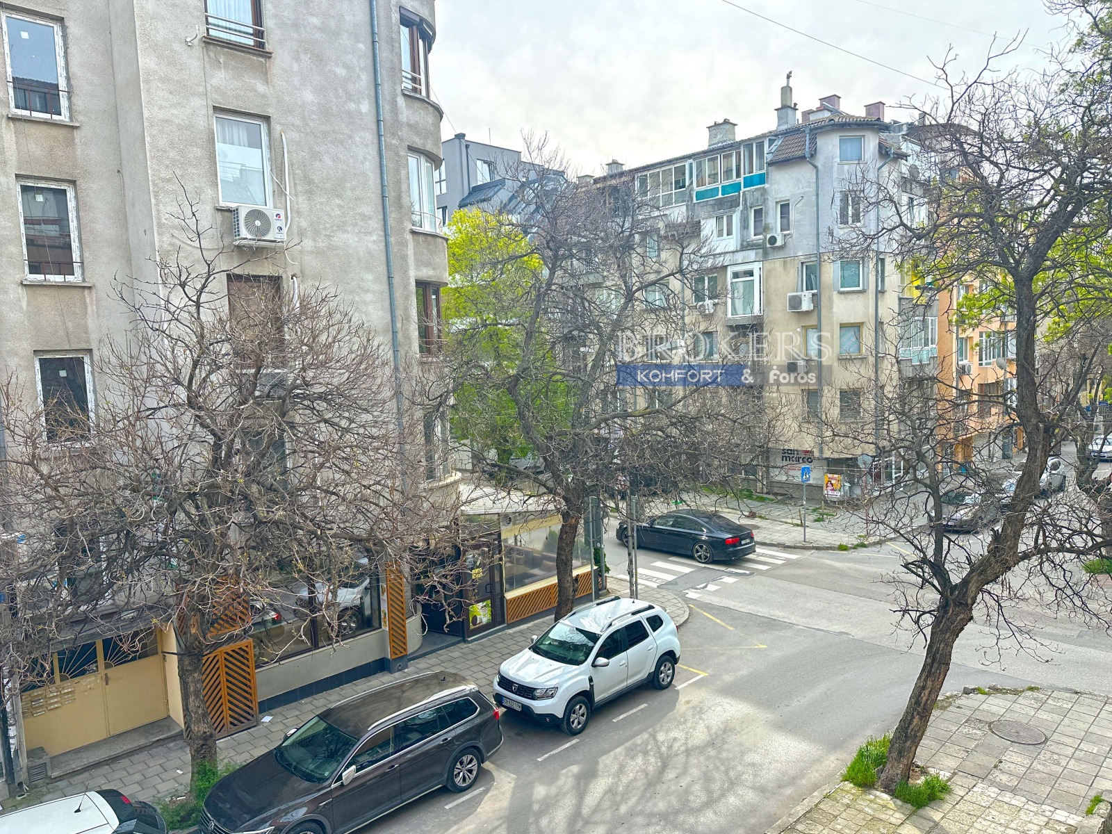 Продава 3-СТАЕН, гр. Варна, Окръжна болница-Генерали, снимка 12 - Апартаменти - 54344297