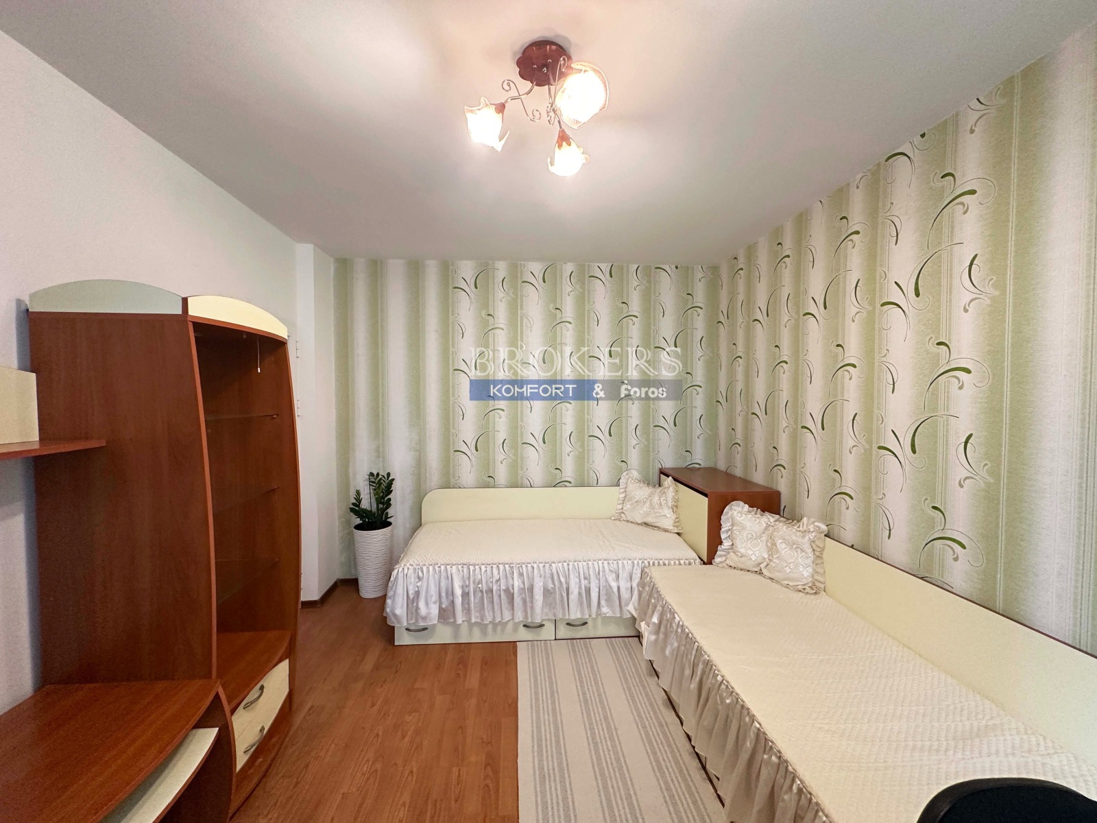 Продава 3-СТАЕН, гр. Варна, Окръжна болница-Генерали, снимка 15 - Апартаменти - 54344297