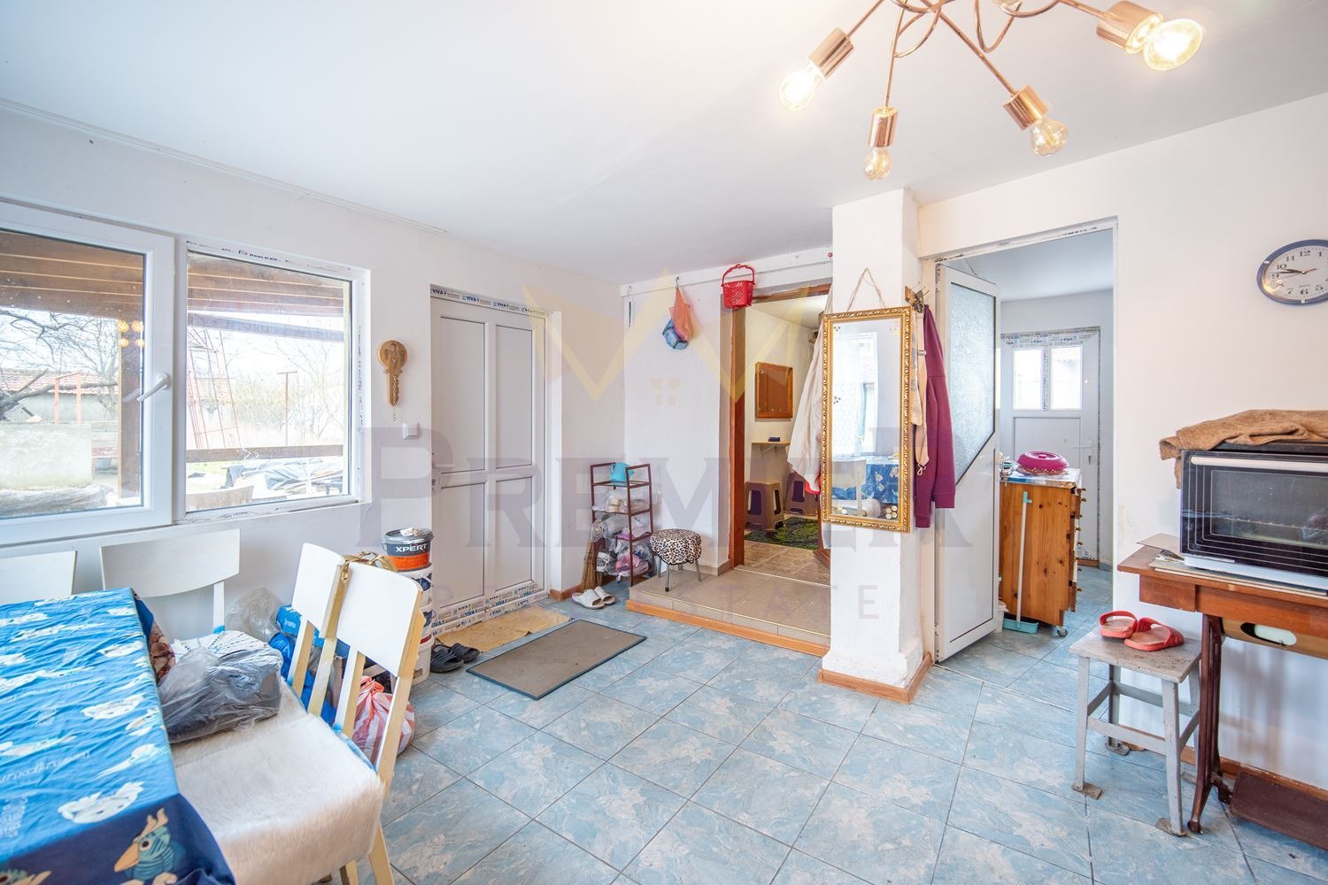 Продава КЪЩА, с. Безводица, област Добрич, снимка 4 - Къщи - 53910578