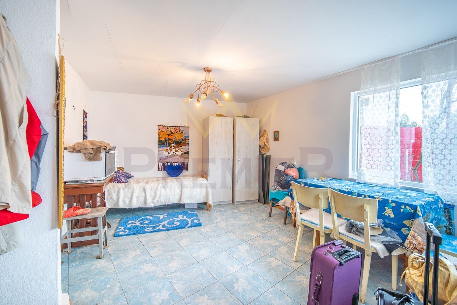 Продава КЪЩА, с. Безводица, област Добрич, снимка 2 - Къщи - 53910578