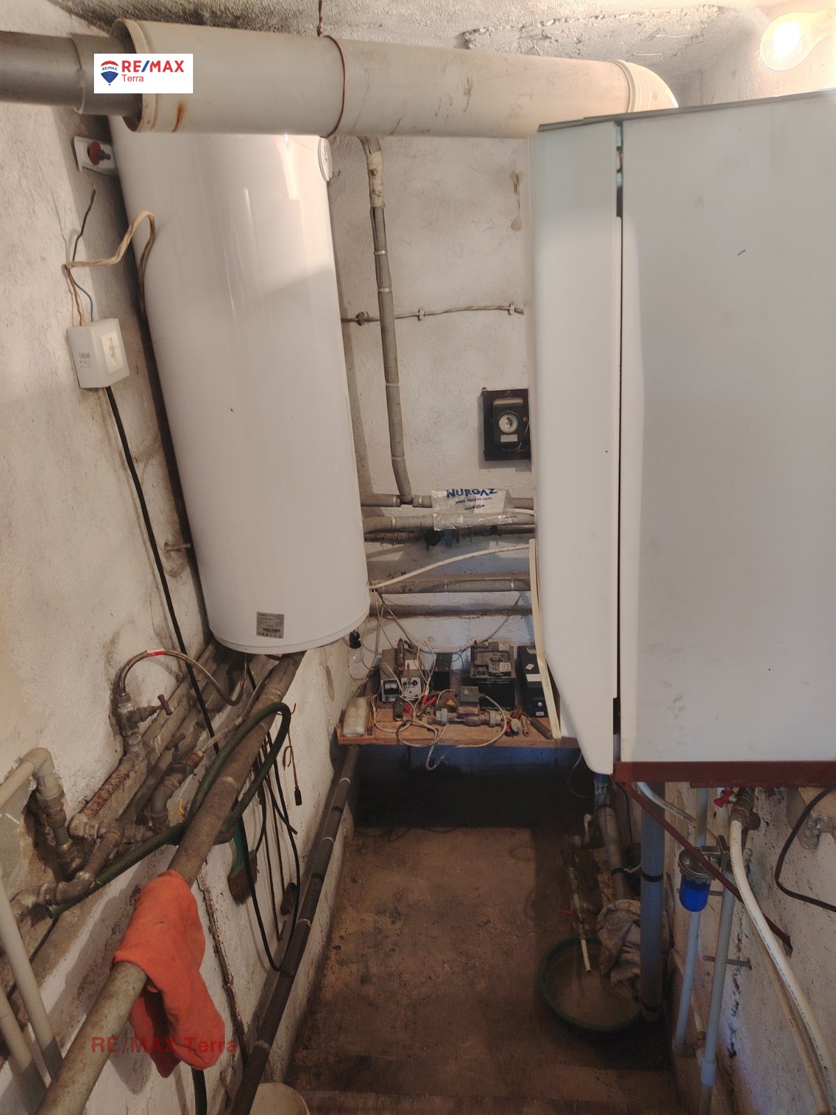 Продава КЪЩА, гр. Оряхово, област Враца, снимка 11 - Къщи - 55756018
