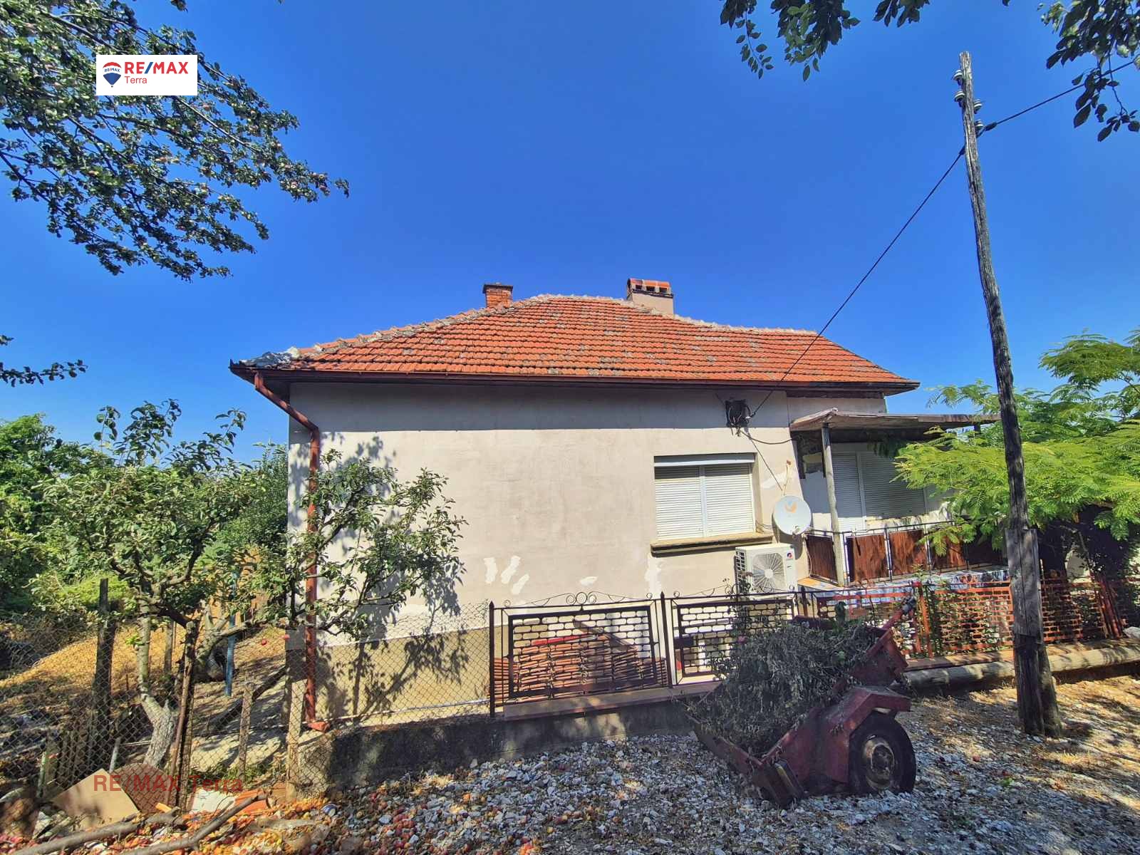 Продава КЪЩА, гр. Оряхово, област Враца, снимка 2 - Къщи - 55756018