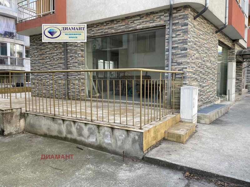 Продава ОФИС в град Русе, Център - 239 кв.м / 138 000 € » 269 904.54 лв., ДИАМАНТ