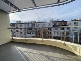 2 bedroom Zornitsa, Burgas 6