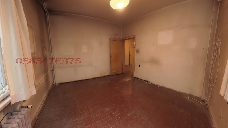 Продава 2-СТАЕН, гр. София, Център, снимка 2 - Апартаменти - 52710332