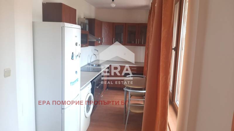 Продава 3-СТАЕН, гр. Поморие, област Бургас, снимка 4 - Aпартаменти - 47421173