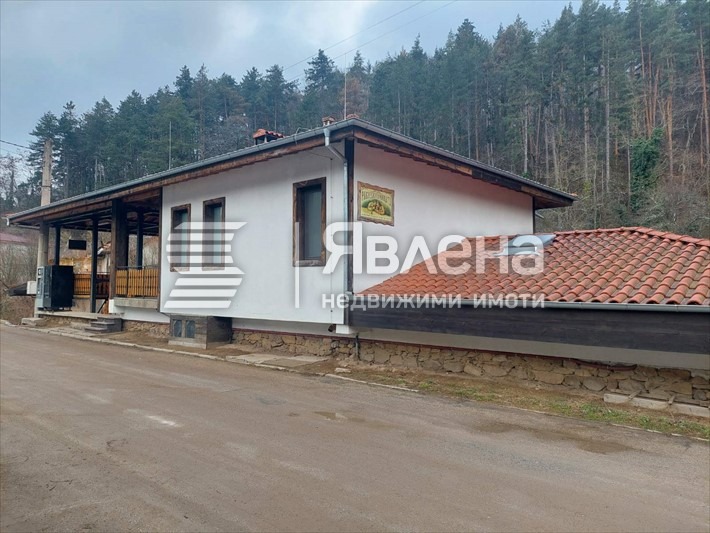 Te koop  Huis regio Plovdiv , Svezjen , 197 m² | 42656943 - afbeelding [2]