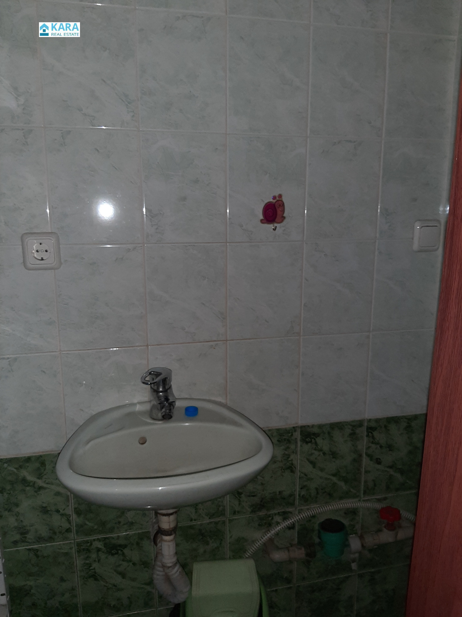 Продава МАГАЗИН, гр. Кърджали, Център, снимка 2 - Магазини - 52157147