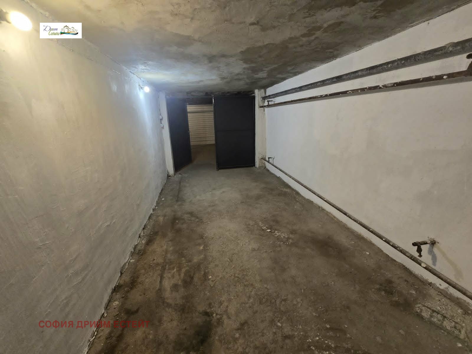 Продава ГАРАЖ, ПАРКОМЯСТО, гр. София, Редута, снимка 3 - Гаражи и паркоместа - 55829506