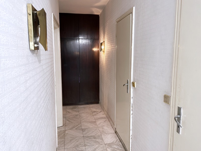 De vânzare  2 dormitoare Plovdiv , Țentâr , 104 mp | 49047232 - imagine [9]