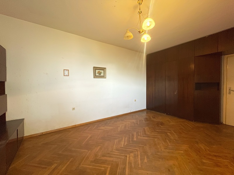 Till salu  2 sovrum Plovdiv , Centar , 104 kvm | 49047232 - bild [7]