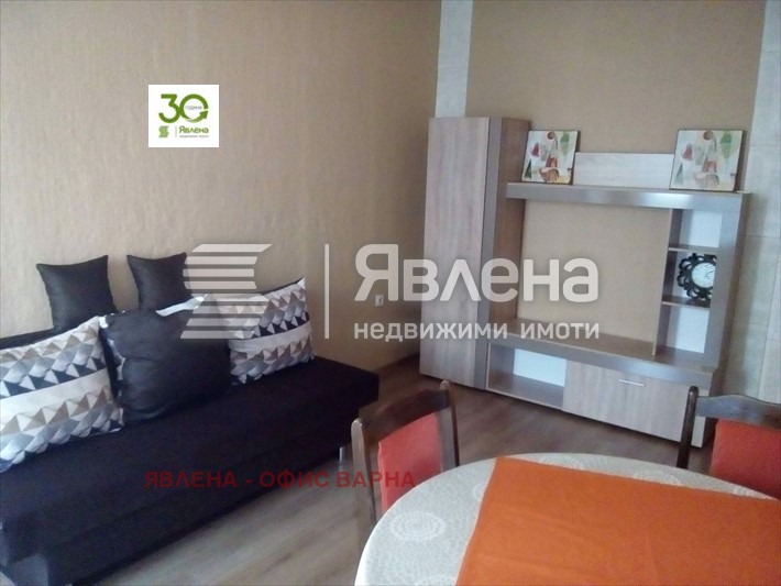 In vendita  2 camere da letto Varna , Liatno kino Trakiia , 67 mq | 69929722