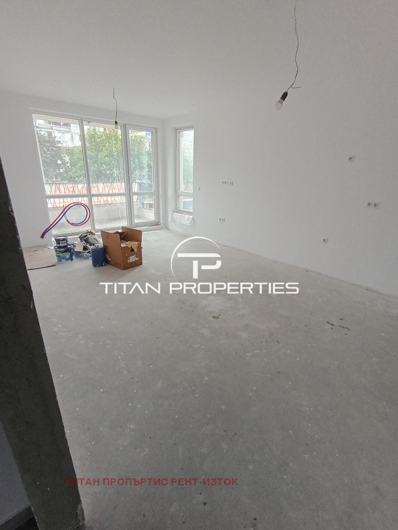 Продава  3-стаен град Бургас , Славейков , 115 кв.м | 13528722