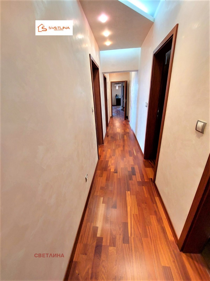 En venta  3 dormitorios Sofia , Manastirski livadi , 186 metros cuadrados | 44785432 - imagen [7]