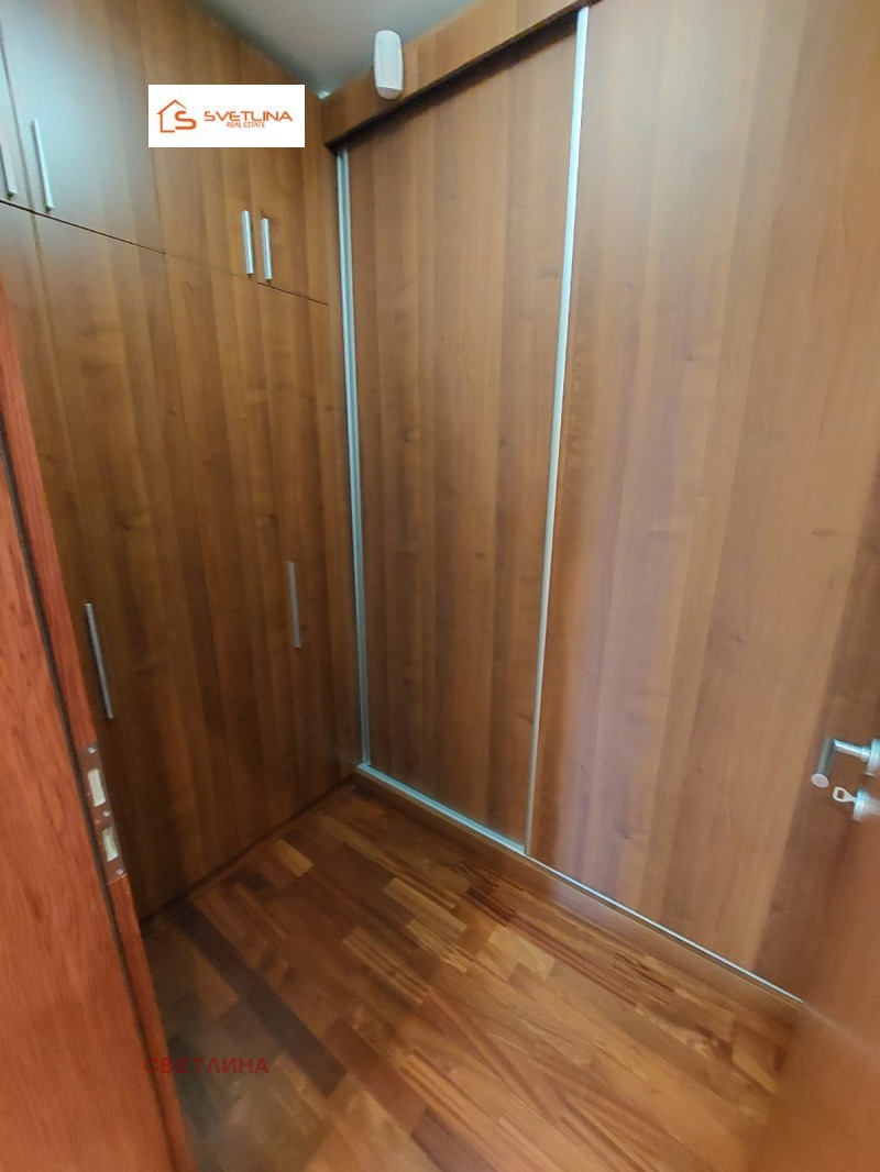 In vendita  3 camere da letto Sofia , Manastirski livadi , 186 mq | 44785432 - Immagine [13]