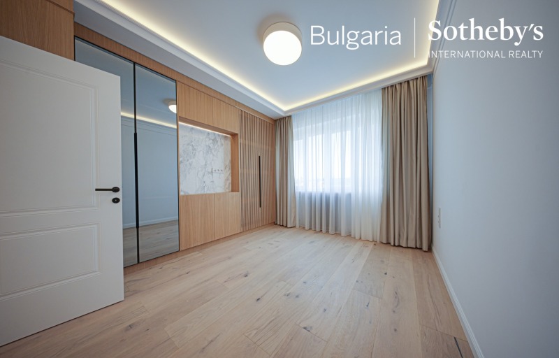 Продава  4-стаен град София , Център , 178 кв.м | 43594136 - изображение [17]