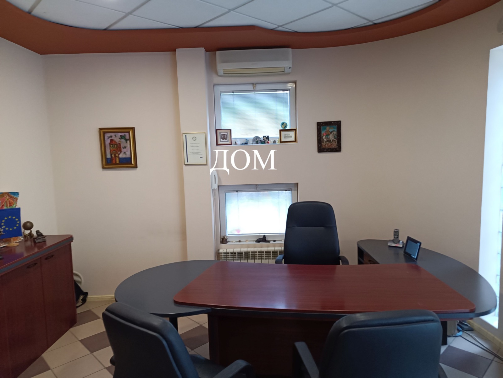 Продава ЕТАЖ ОТ КЪЩА, гр. Шумен, Център, снимка 2 - Етаж от къща - 54067389