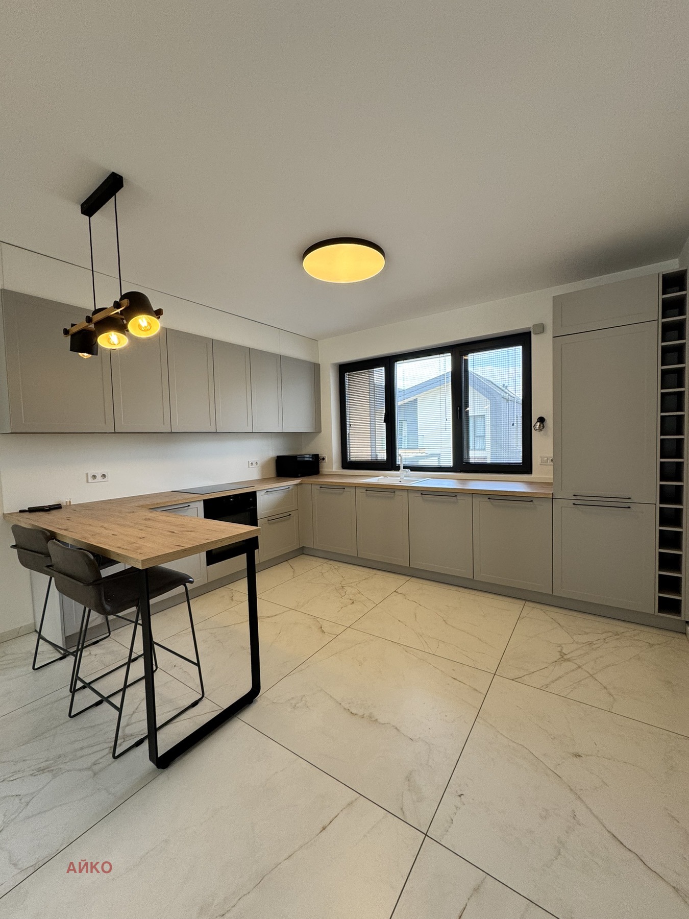 Продава КЪЩА, гр. София, Симеоново, снимка 2 - Къщи - 53975600