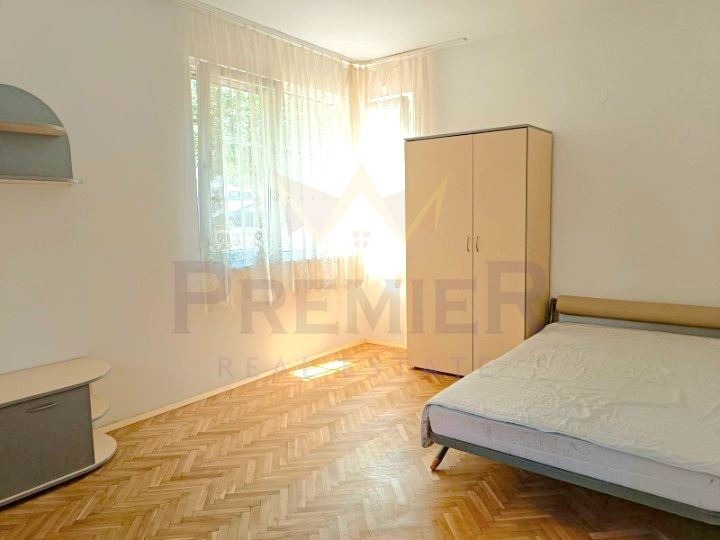 Zu verkaufen  1 Schlafzimmer Sofia , Oborishte , 67 qm | 12532872