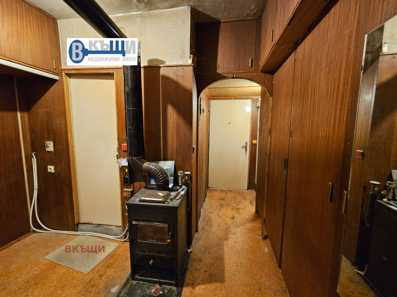 Продава 2-СТАЕН, гр. Велико Търново, Бузлуджа, снимка 6 - Апартаменти - 52196904