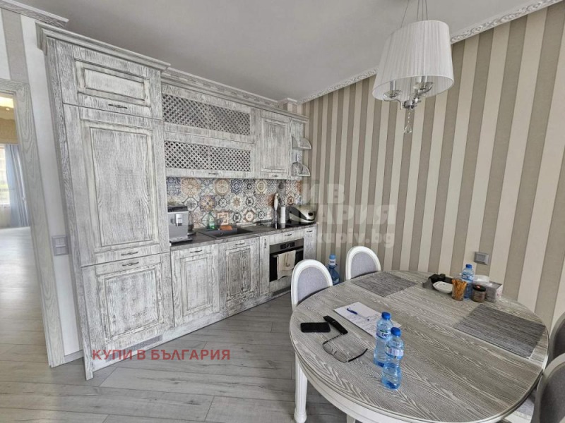 En venta  2 dormitorios Varna , k.k. Zlatni pyasatsi , 119 metros cuadrados | 35103282 - imagen [2]