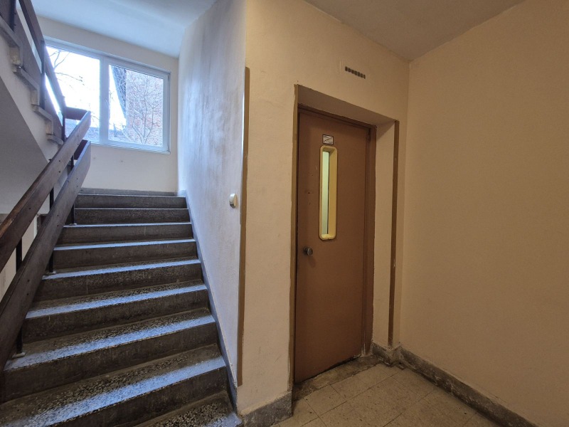 Продава 3-СТАЕН, гр. София, Докторски паметник, снимка 10 - Апартаменти - 53002791