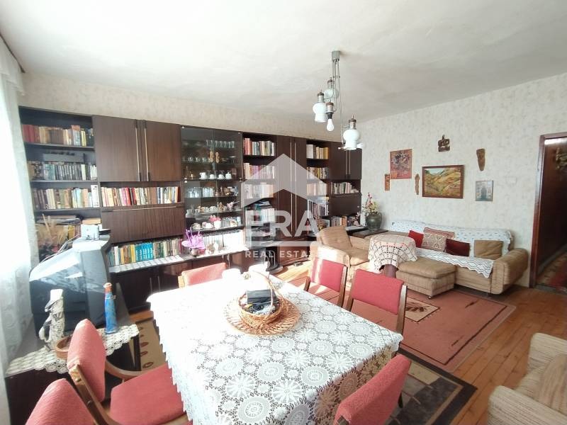 Продава  Етаж от къща област Варна , гр. Аксаково , 139 кв.м | 66765837 - изображение [4]