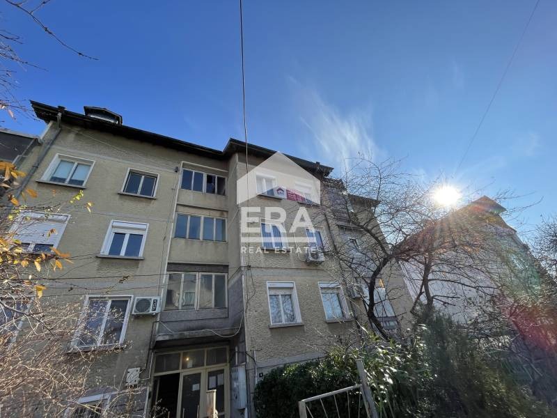 Продава  Етаж от къща област Варна , гр. Аксаково , 139 кв.м | 66765837