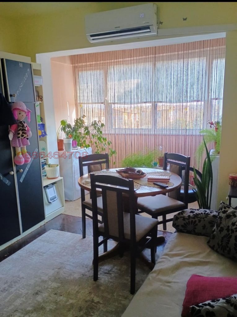 Продава ЕТАЖ ОТ КЪЩА, гр. Аксаково, област Варна, снимка 4 - Етаж от къща - 53702442