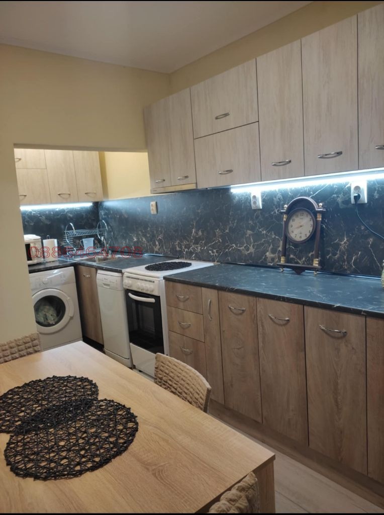 Продава ЕТАЖ ОТ КЪЩА, гр. Аксаково, област Варна, снимка 5 - Етаж от къща - 53702442