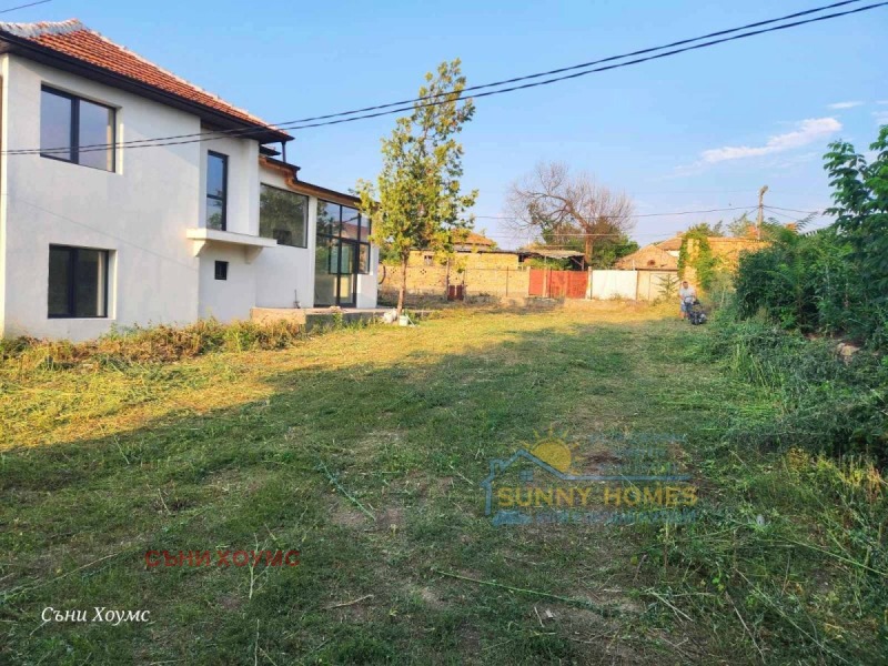 In vendita  Casa regione Veliko Tarnovo , Polikraishte , 204 mq | 92587193 - Immagine [15]