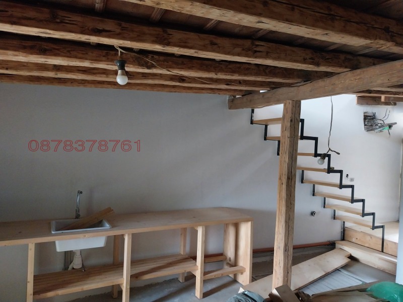 Продава КЪЩА, гр. Смолян, Каптажа