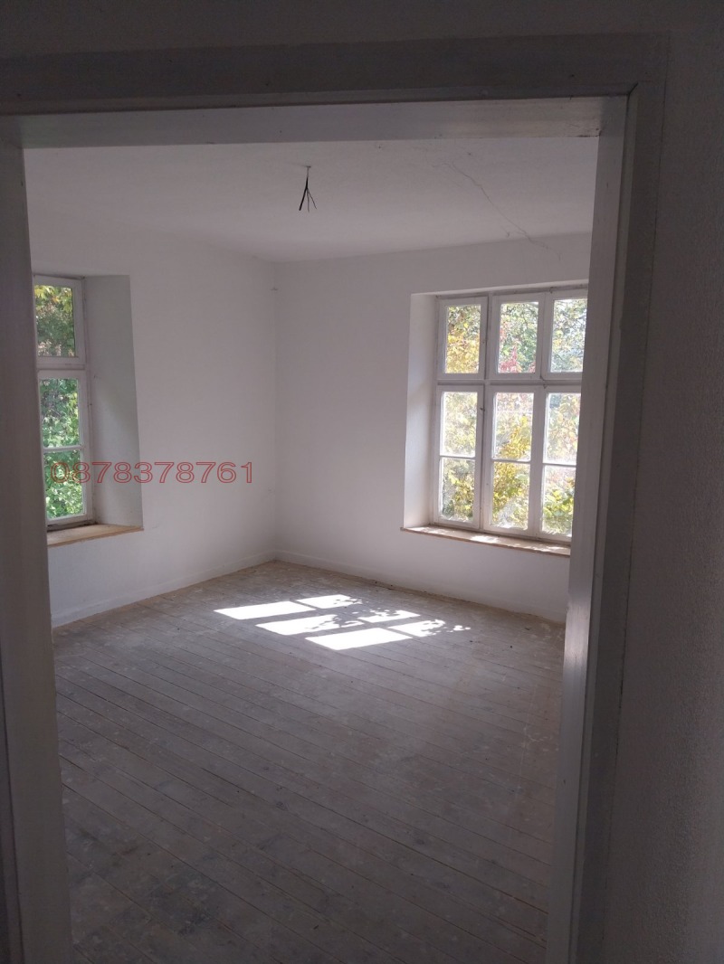 Продава КЪЩА, гр. Смолян, Каптажа, снимка 8 - Къщи - 52951931