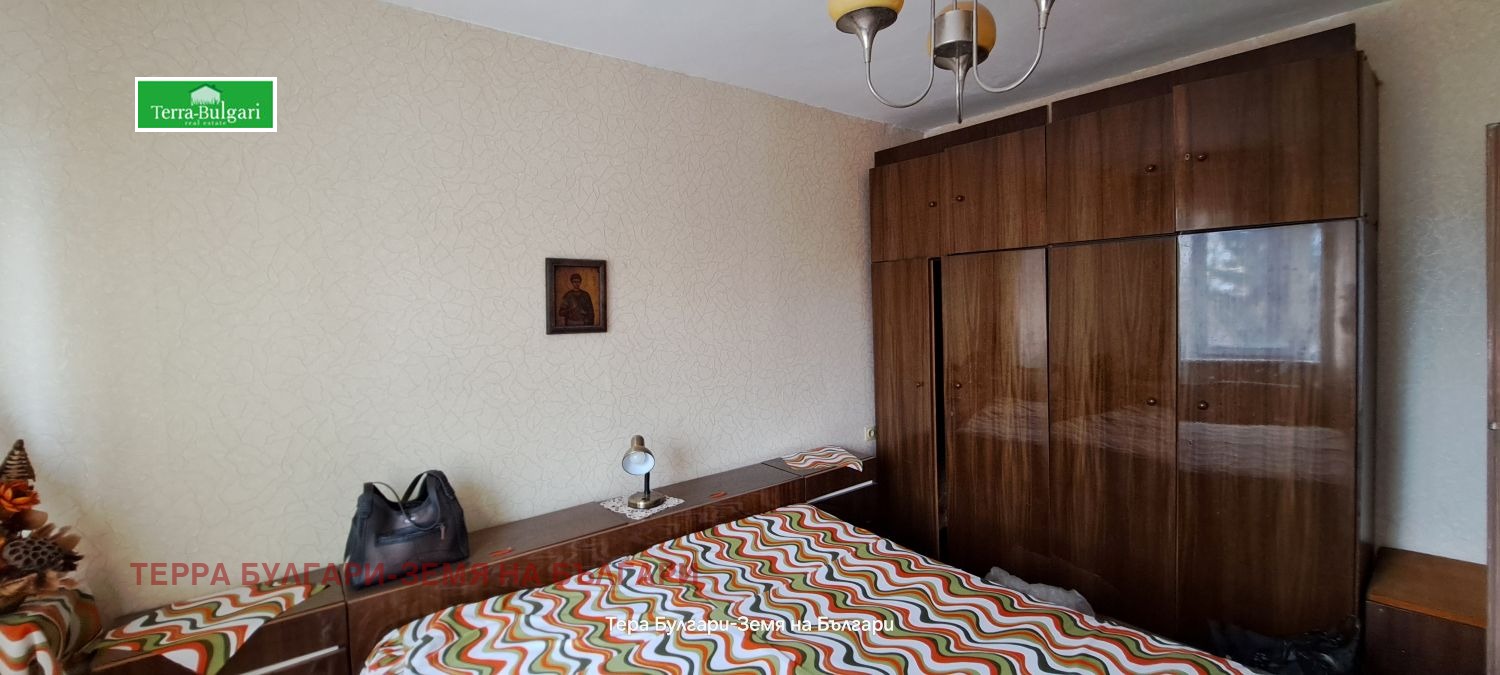 Продава 2-СТАЕН, гр. Перник, Изток, снимка 2 - Апартаменти - 53953005