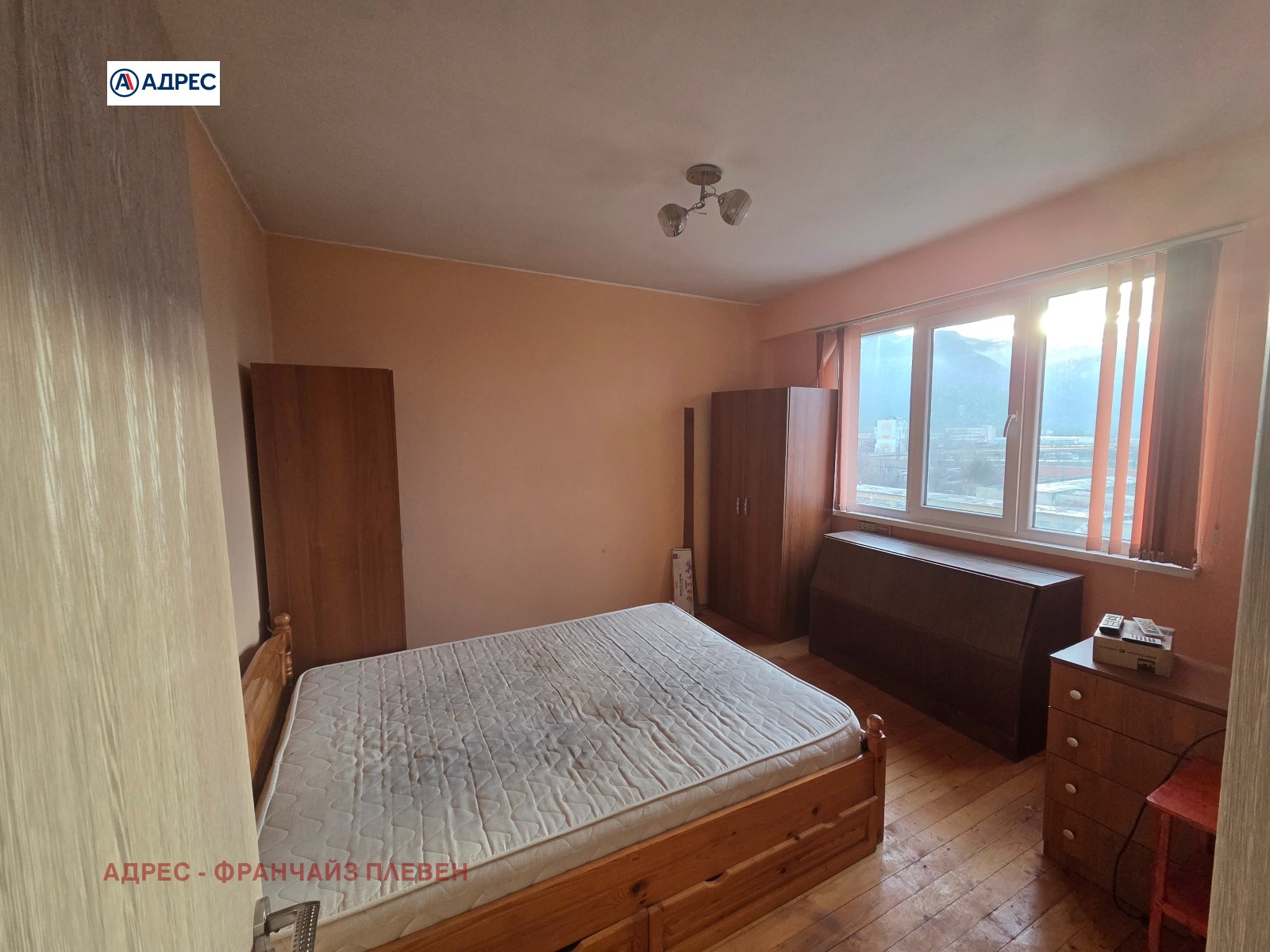 Продава 2-СТАЕН, гр. Враца, Дъбника, снимка 2 - Апартаменти - 54063284