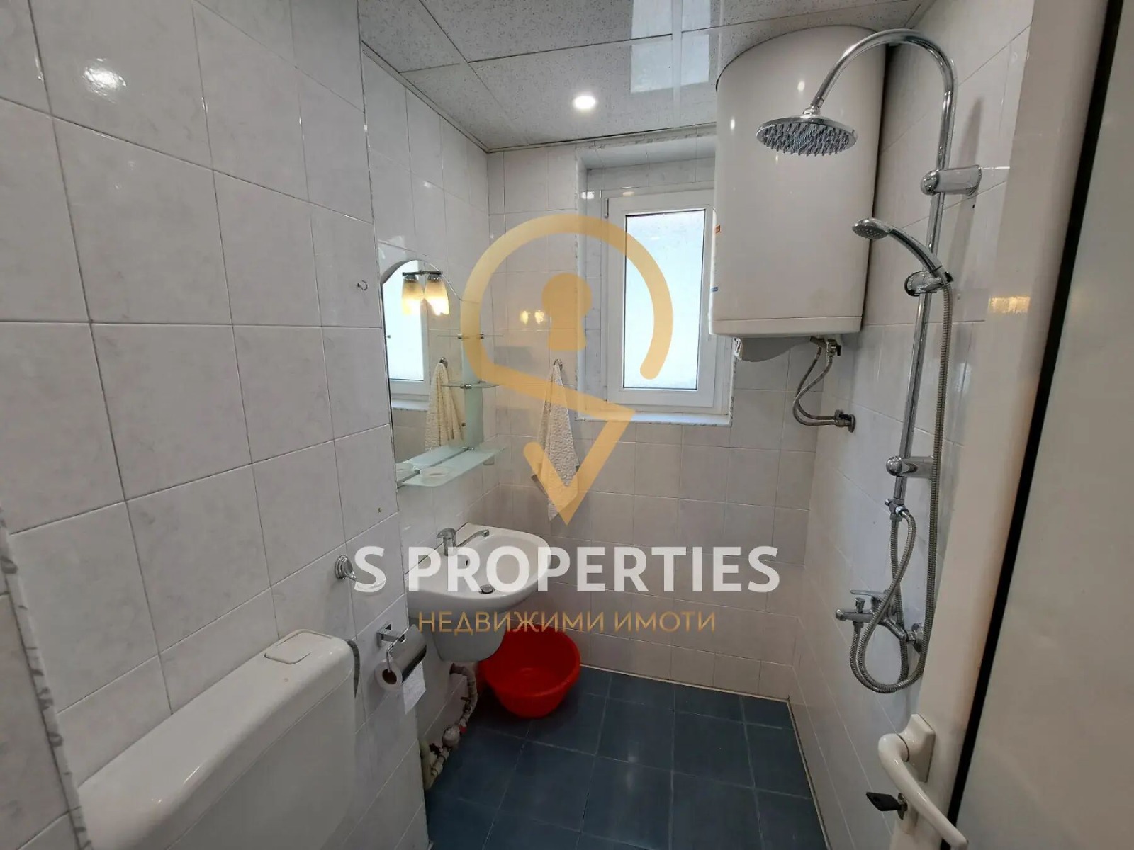 Продава 4-СТАЕН, гр. Варна, Център, снимка 16 - Апартаменти - 53795114