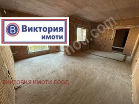 Продава 3-стаен град Велико Търново Бузлуджа - [1] 
